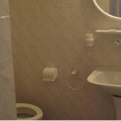 Отель Sunrise Guest House Болгария, Балчик - отзывы, цены и фото номеров - забронировать отель Sunrise Guest House онлайн ванная