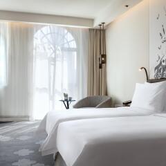 Отель Manzil Downtown комната для гостей