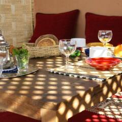 Отель Riad Azenzer питание фото 3