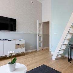Апартаменты Adele Old Town Apartment Варшава комната для гостей фото 5