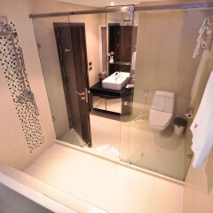 Отель ZEN Rooms Sukhumvit Soi 10 ванная фото 2