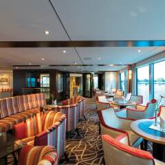 Отель Crossgates Hotelship 4 Star - Medienhafen - Düsseldorf Германия, Дюссельдорф - отзывы, цены и фото номеров - забронировать отель Crossgates Hotelship 4 Star - Medienhafen - Düsseldorf онлайн гостиничный бар