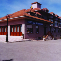 Hotel Alemar парковка