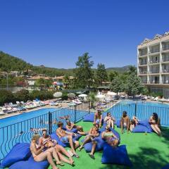 Отель Kervansaray Marmaris фитнесс-зал