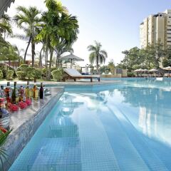 Dominican Fiesta Hotel & Casino бассейн
