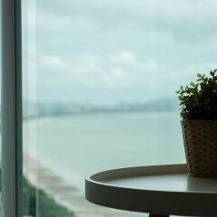 Отель Cetus Beachfront Condo By Pong Паттайя комната для гостей фото 3