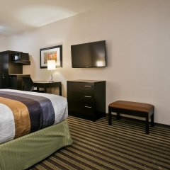 Отель Best Western Plus Sherwood Park Inn & Suites Канада, Эдмонтон - отзывы, цены и фото номеров - забронировать отель Best Western Plus Sherwood Park Inn & Suites онлайн удобства в номере фото 2