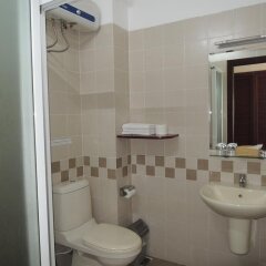 Отель Diva Guesthouse Нячанг ванная фото 2