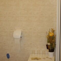 Hotel Koruna Злонице ванная