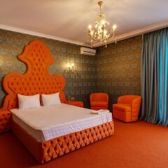 Гостиница Marton Boutique and Spa в Краснодаре 4 отзыва об отеле, цены и фото номеров - забронировать гостиницу Marton Boutique and Spa онлайн Краснодар комната для гостей фото 2