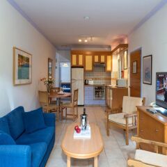 Отель Paphos Gardens Holiday Resort Кипр, Пафос - 1 отзыв об отеле, цены и фото номеров - забронировать отель Paphos Gardens Holiday Resort онлайн комната для гостей