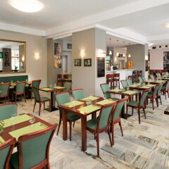 Metropol Hotel питание