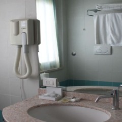 Hotel Ribot ванная