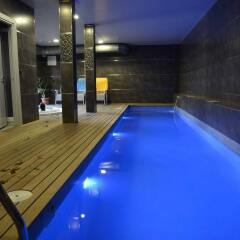 Отель Apartamentos Spa Cantabria Infinita Потес бассейн фото 3