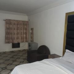 AFRICAN PRINCESS HOTEL New Haven Энугу комната для гостей фото 3