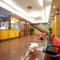 Nhat Thanh Hotel интерьер отеля