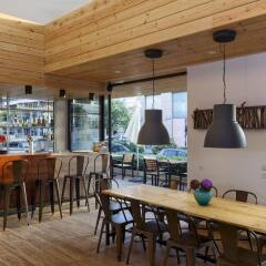Отель Stay - Hostel, Apartments, Lounge Греция, Родос - 2 отзыва об отеле, цены и фото номеров - забронировать отель Stay - Hostel, Apartments, Lounge онлайн гостиничный бар