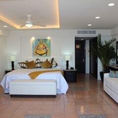 Отель San Marino Vallarta Centro Beach Front комната для гостей фото 3