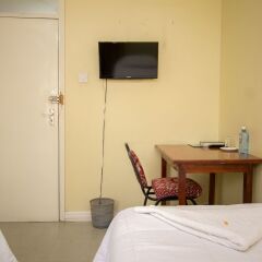 Отель Jumuia Guest House Nakuru удобства в номере фото 2
