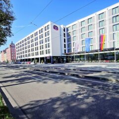 Отель Residence Inn by Marriott Munich City East Германия, Мюнхен - 1 отзыв об отеле, цены и фото номеров - забронировать отель Residence Inn by Marriott Munich City East онлайн спортивное сооружение