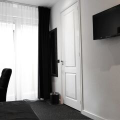 Отель Sara's Boutique Hotel Нидерланды, Амстердам - 4 отзыва об отеле, цены и фото номеров - забронировать отель Sara's Boutique Hotel онлайн удобства в номере фото 3