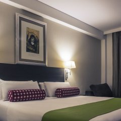 Отель Mercure Madrid Centro Испания, Мадрид - 3 отзыва об отеле, цены и фото номеров - забронировать отель Mercure Madrid Centro онлайн комната для гостей фото 4