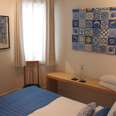 Отель Lisbon Gay's Guesthouse Лиссабон комната для гостей фото 3