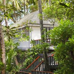 Отель The Surin Phuket бассейн фото 3