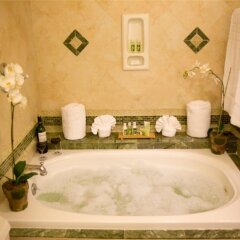 Отель Jewel Dunn’s River Adult Beach Resort & Spa, All-Inclusive Ямайка, Очо-Риос - отзывы, цены и фото номеров - забронировать отель Jewel Dunn’s River Adult Beach Resort & Spa, All-Inclusive онлайн ванная фото 2