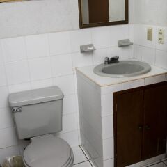 Отель Blue Pacific Suites ванная