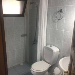 Cypriot Hotel Турция, Олудениз - отзывы, цены и фото номеров - забронировать отель Cypriot Hotel онлайн ванная фото 2
