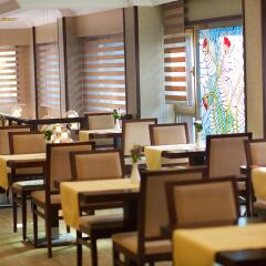 Barin Hotel питание