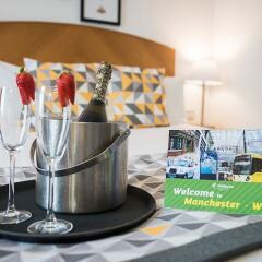 Отель Holiday Inn Manchester West Солфорд в номере