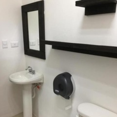 Отель Hostel Inn Cancun Мексика, Канкун - отзывы, цены и фото номеров - забронировать отель Hostel Inn Cancun онлайн ванная