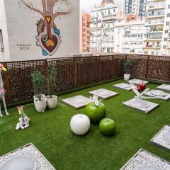Отель Apartosuites Jardines De Sabatini Мадрид фото 16
