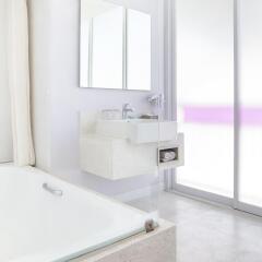 Отель Ibis Styles Bali Benoa ванная фото 2