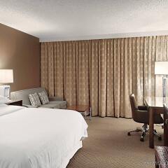Sheraton Cavalier Saskatoon Hotel комната для гостей фото 4