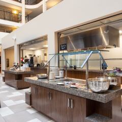 Отель Embassy Suites Bloomington Блумингтон питание фото 2