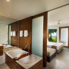 Отель Hilton Fiji Beach Resort and Spa ванная