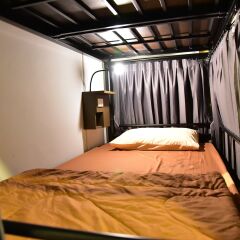 Inn Trog And Inn Soi - Hostel - Adults Only Бангкок спа