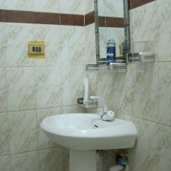 Guest House in Karachi, Pakistan from 64$, photos, reviews - zenhotels.com bathroom