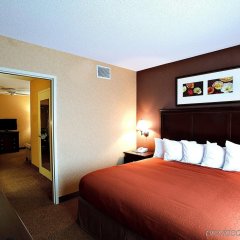 Отель Country Inn & Suites by Radisson, Cuyahoga Falls, OH США, Кайахога-Фолс - отзывы, цены и фото номеров - забронировать отель Country Inn & Suites by Radisson, Cuyahoga Falls, OH онлайн комната для гостей фото 2