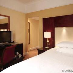 Отель Hilton Brighton Metropole Великобритания, Брайтон - отзывы, цены и фото номеров - забронировать отель Hilton Brighton Metropole онлайн комната для гостей фото 3