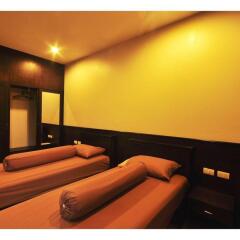 Отель The Bedroom Kata Beach спортивное сооружение