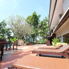 Отель Gazebo Resort Pattaya пляж