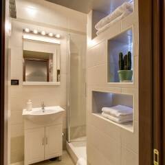 Отель Artemis Guest House ванная