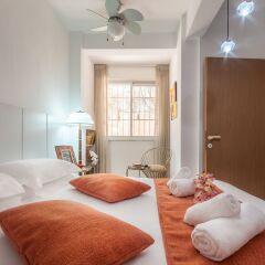 Sweet Inn Apartments - Molcho Street Израиль, Иерусалим - отзывы, цены и фото номеров - забронировать отель Sweet Inn Apartments - Molcho Street онлайн комната для гостей фото 2