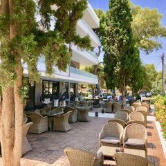 Отель Athenian Riviera Hotel & Suites Греция, Афины - отзывы, цены и фото номеров - забронировать отель Athenian Riviera Hotel & Suites онлайн питание фото 2