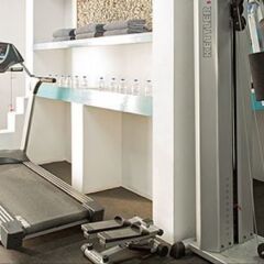 Отель Kamari Beach Остров Санторини фитнесс-зал