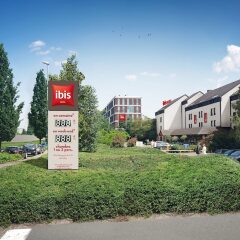 Отель ibis Brussels Erasmus парковка